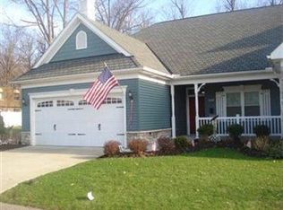 5149 Shepherds Gln #43, Willoughby, OH 44094