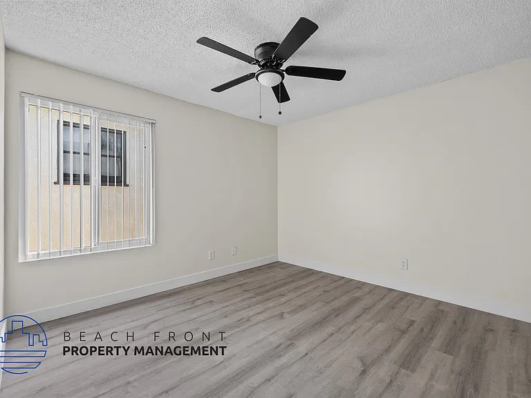 2040 E Florida St — Photo 12