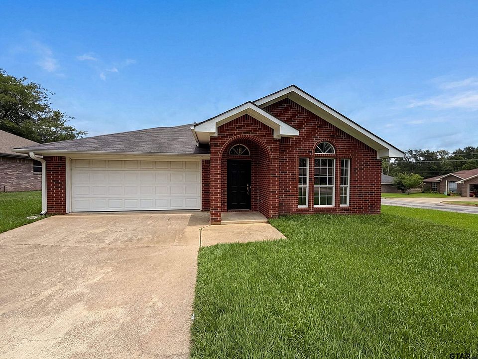 1st image of 10740 Southern Trace Cir