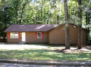 9211 Carr Cir SW, Covington, GA 30014