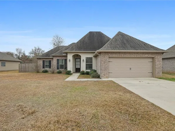137 Marionbelle Dr, Ponchatoula, LA 70454