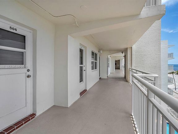 4th image of 901 S Surf Rd APT 506