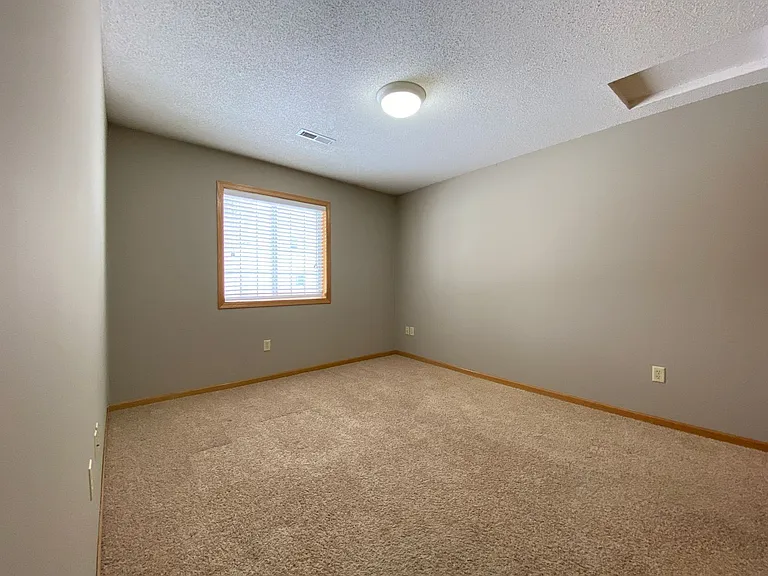 1815 Industrial St — Photo 14