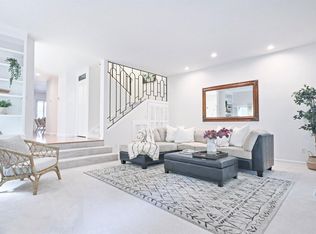 607 Commons Dr, Sacramento, CA