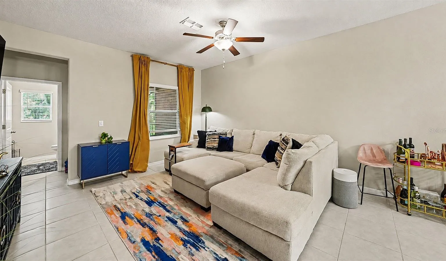 2 bed, 2.5 bath, 1733 sqft, $2,650 — Photo 2