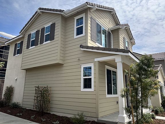2nd image of 7003 Mallow Dr #1