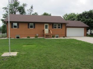 2343 Walnut Dr, Fort Dodge, IA 50501