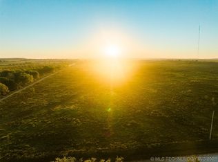 2 N 260th Rd, Mounds, OK 74047