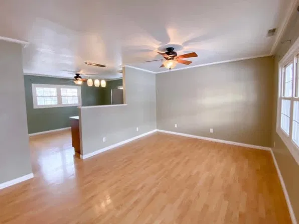 235 E Elm St, Bluffton, OH 45817