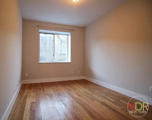 Rented by Next Door Realty NYC | media 67