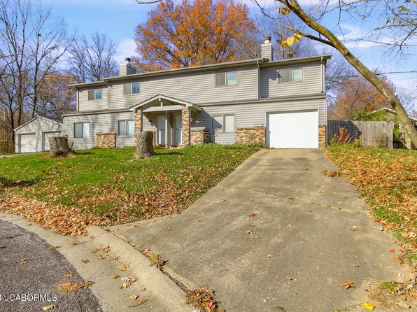 4605 Grandview Ct, Columbia, MO 65203