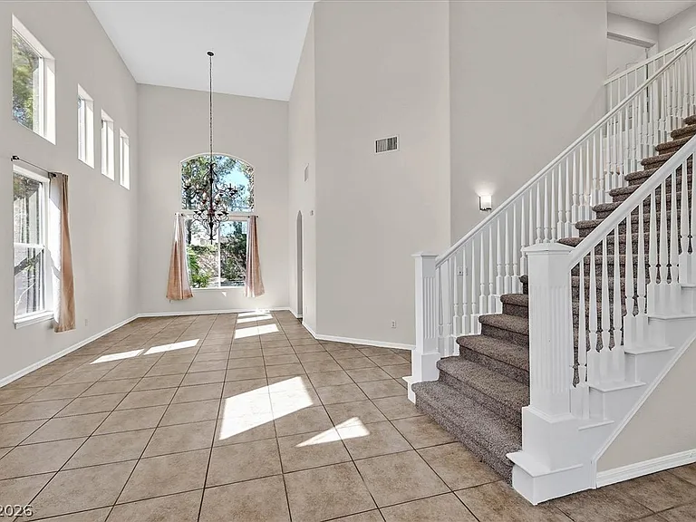 2282 Tedesca Dr — Photo 6