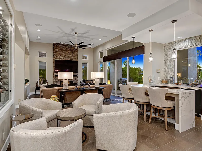 210 Gold Canyon Dr — Photo 11