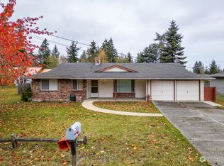 303 E Ahlvers Rd, Port Angeles, WA 98362