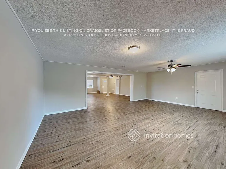 1720 Newton St — Photo 6