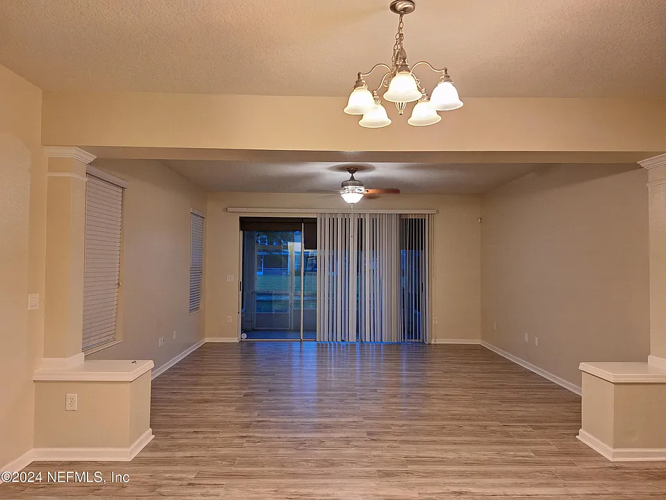 13410 English Peak Ct