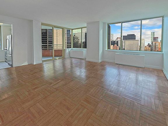 2nd image of 236 E 47th St APT 25E