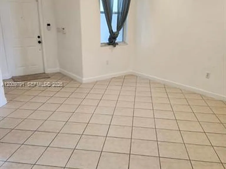 11425 NW 76th Ter #Townhouse 11425 — Photo 13