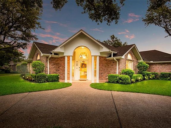 3rd image of 9109 Aspen Dr