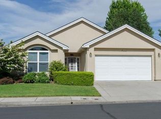 730 Cherrywood Dr, Medford, OR