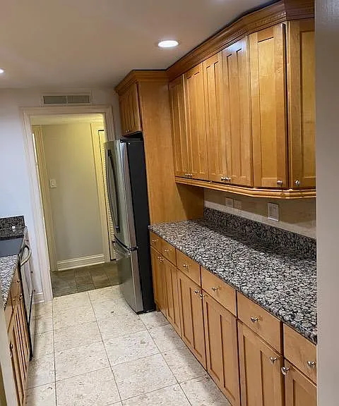 920 Beau Dr #105 — Photo 7