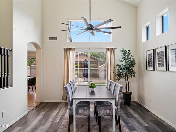 5th image of 3441 E LEXINGTON Court