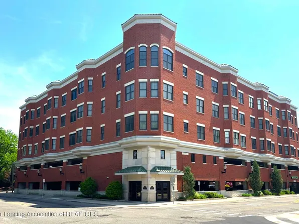 600 Albert Ave APT 404, East Lansing, MI 48823