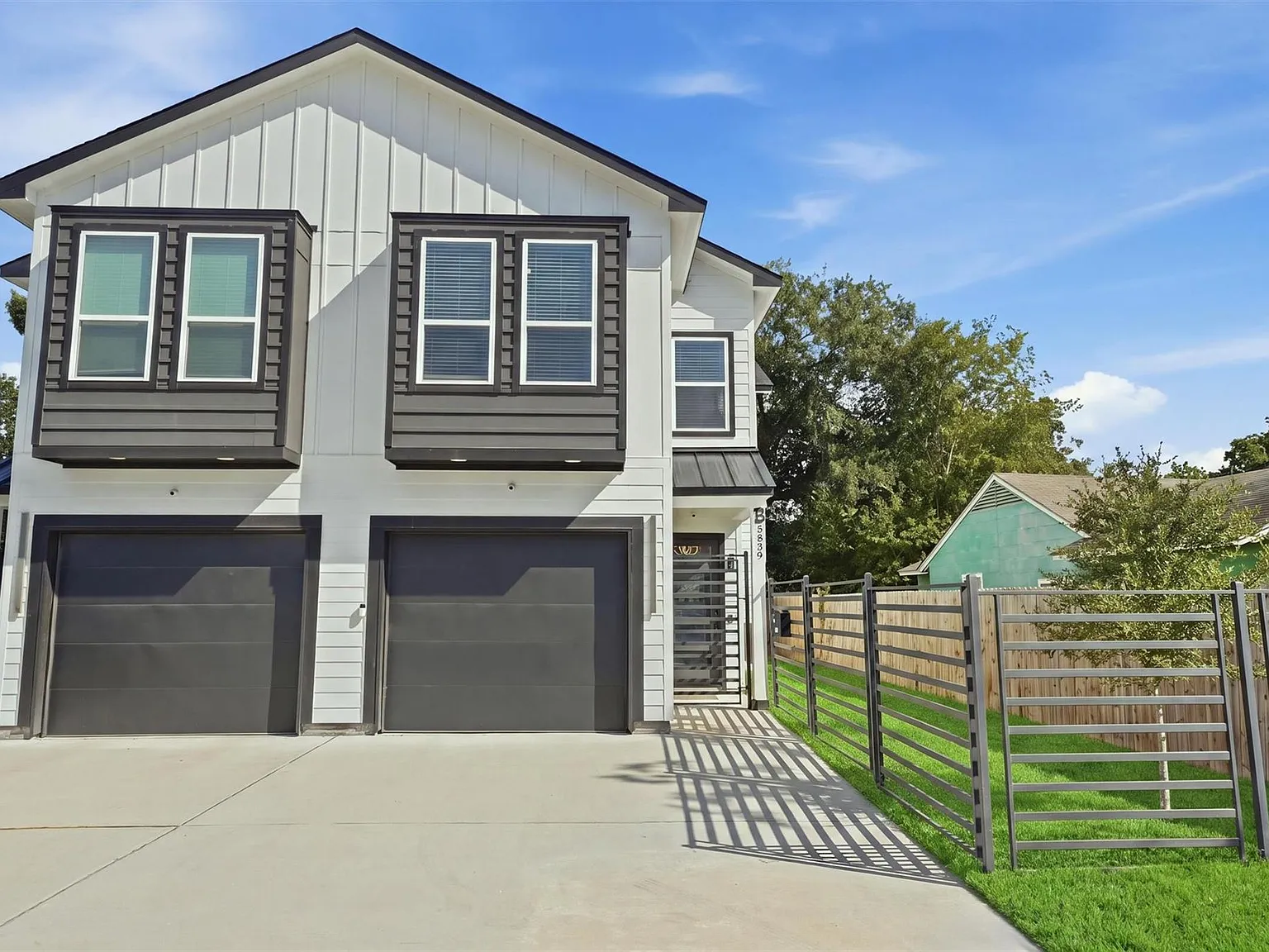 3 bed, 2.0 bath, 3554 sqft, $2,300 — Photo 1