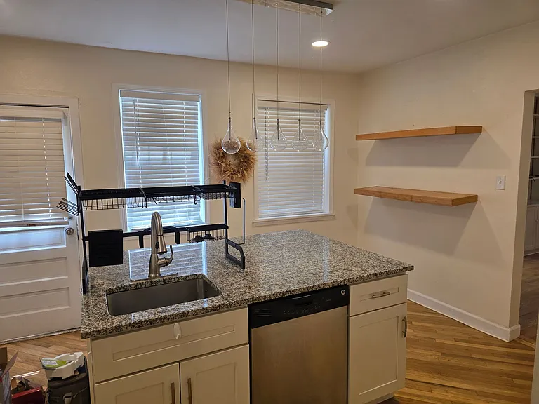 7264 Northmoor Dr — Photo 21