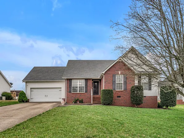 518 Heartland Ln, Murfreesboro, TN 37127