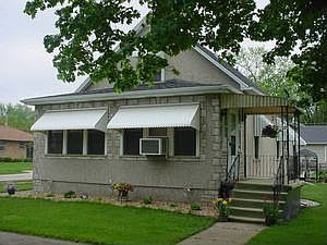 1st image of 237 N La Salle Ave