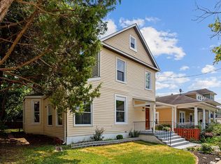 3715 36th St, Mount Rainier, MD