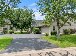 700 Leroy Ln APT 30, River Falls, WI 54022