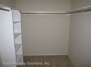 4 Oak Brook Pl, Pleasant Hill, CA 94523