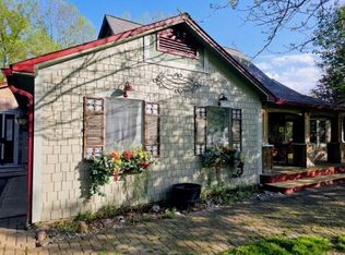 4011 Locust Grove Dr, Trafalgar, IN 46181