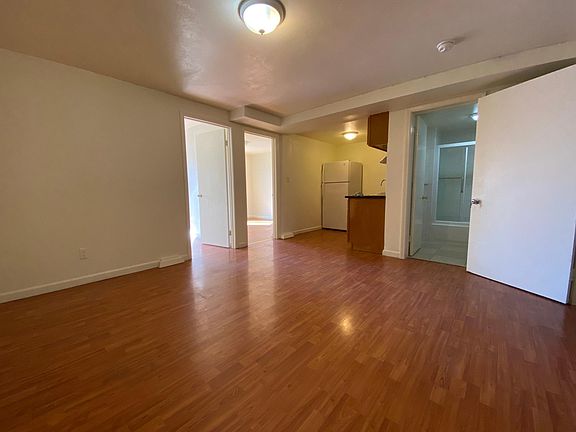 4th image of 12 Santa Fe Ave #2
