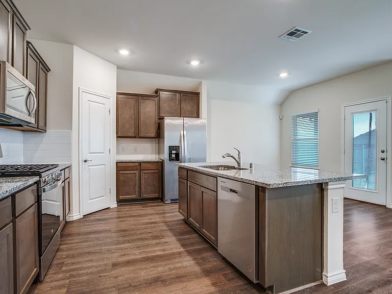 627 Willow View Way — Photo 12