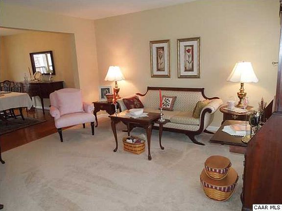 4th image of 195 Whippoorwill Way