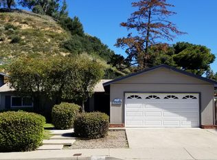 4910 Kane St, San Diego, CA 92110