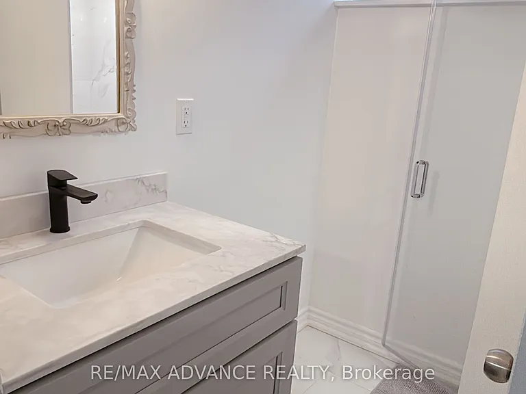 12 Daleena Dr #BASEMENT — Photo 5