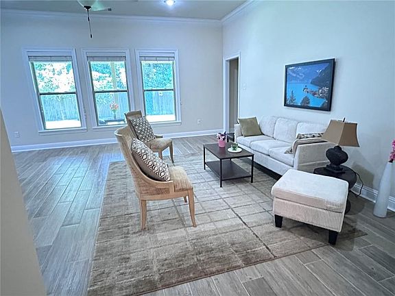 2nd image of 444 Tiger Ave