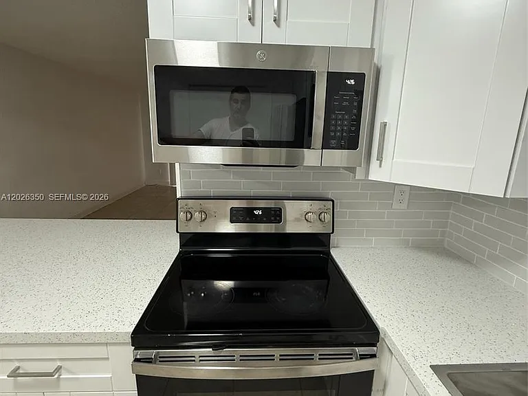 15221 NE 6th Ave #A111 — Photo 10