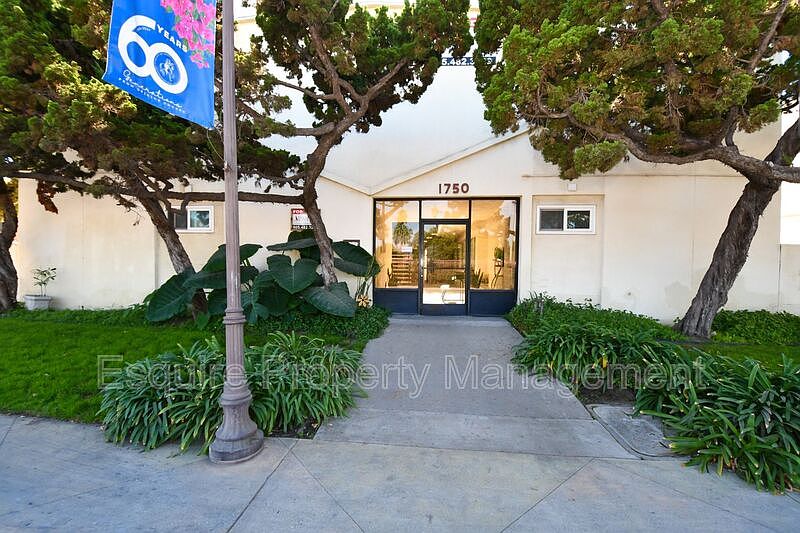1st image of 1750 Ventura Blvd #2D