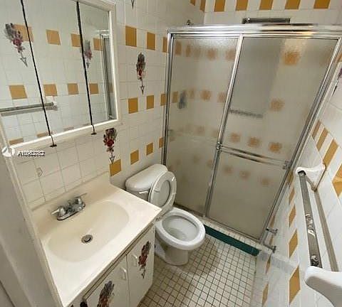 3rd image of 20 NW 71st St #6