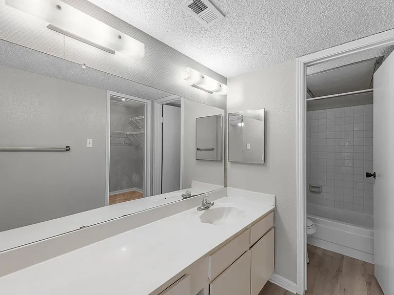 2120 El Paseo St #2708 — Photo 11