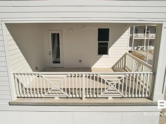 4th image of 3813 Grand Key Dr