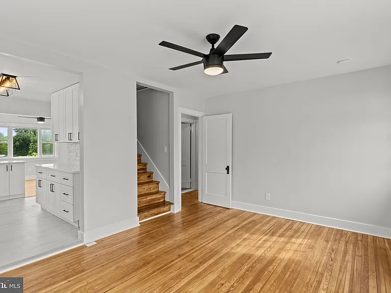 1818 Orange Rd — Photo 11