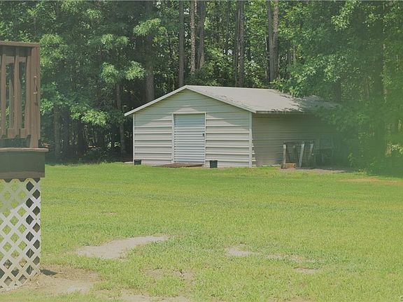 4th image of 17347 Boyds Ln
