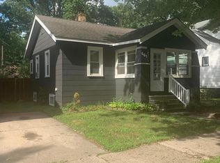 604 W Hazelhurst St, Ferndale, MI 48220