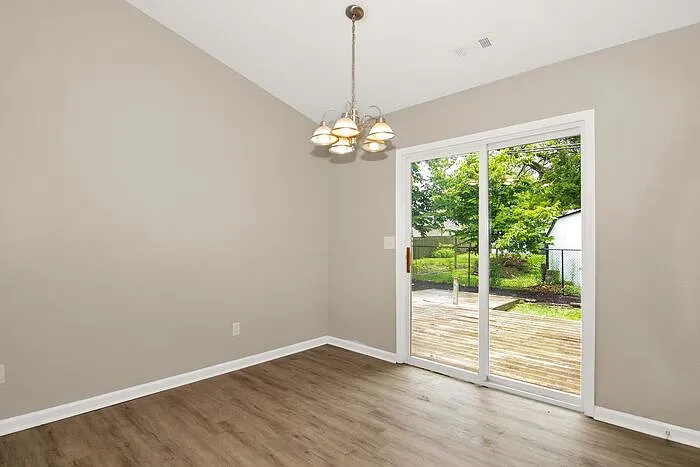 5 Ashwood Cir — Photo 10